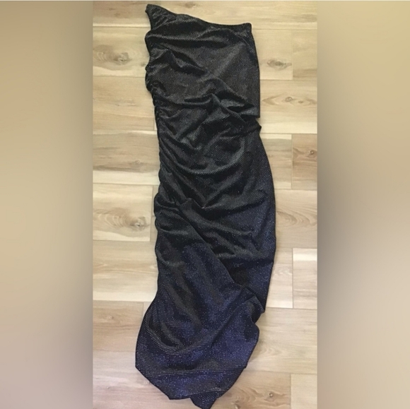 - Gibson Latimer Glitter Velvet One Shoulder Dress NWT - Picture 2 of 7